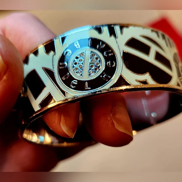 Henri bendel brown and cream color bangle bracelet - Picture 5 of 5